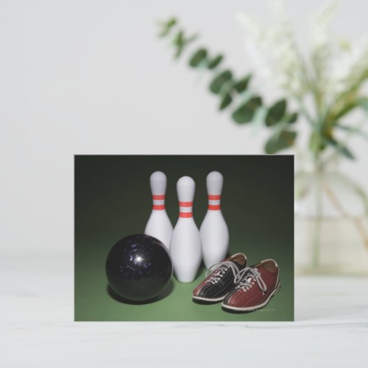Carte Postale Bowling Ball (Debout devant)