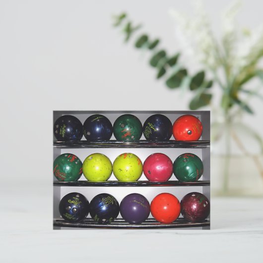 Carte Postale Bowling Balls (Debout devant)