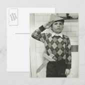Carte Postale Boy Holding (Devant / Derrière)