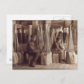 Carte Postale Boys Packing Brooms, 1908 (Devant / Derrière)