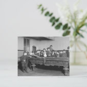Carte Postale Boys Shooting Pool, 1909 (Debout devant)