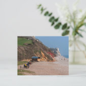 Carte Postale Branscombe Beach in Early Spring (Debout devant)