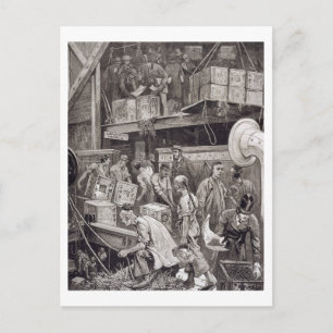 Carte Postale Breaking Bulk on Board a Tea Ship in the London Do