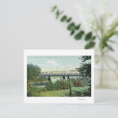 Carte Postale Bridge Street Vue sur le pont Hadley (Debout devant)