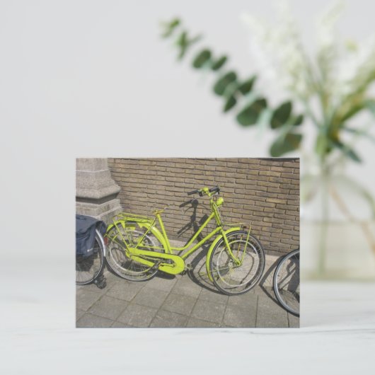 Carte postale Bright Yellow Bicycle (Debout devant)