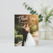 Carte Postale Brush Script Mariage mariée Groom Photo (Debout devant)