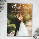 Carte Postale Brush Script Mariage mariée Groom Photo<br><div class="desc">Brosse moderne Script Mariage mariée Groom Photo Carte postale</div>