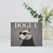 Carte Postale Bull Terrier Luxe Éditorial de Mode (Debout devant)