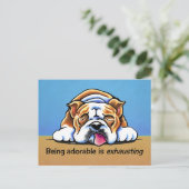 Carte Postale Bulldog Anglais Adorable Hors-Leash Art™ (Debout devant)