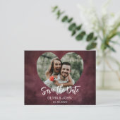 Carte Postale Burgundy Couple's Photo in Heart Frame Mariage (Debout devant)