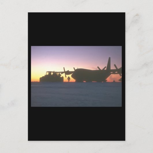 Carte Postale C-130 Transport d'Hercules en tant qu'aéronef mili (Devant)