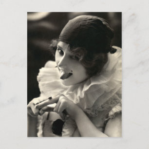 Carte Postale C. 1910 Tante de femme jolie