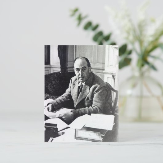 Carte Postale C.S. Lewis (Debout devant)
