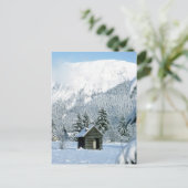 Carte Postale Cabine dans la neige (Debout devant)