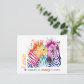 Carte Postale Cadeaux arc-en-ciel de Zebra (Debout devant)