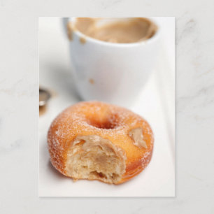 Carte Postale Café et beignet pour le petit-déjeuner.