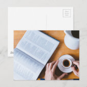 Carte Postale Café et livre ; Dimanche Lazy (Devant / Derrière)