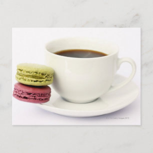 Carte Postale Café noir en tasse blanche avec deux français