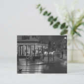 Carte Postale Café Paris la nuit (Debout devant)