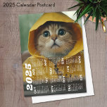 Carte Postale Calendrier avec chat mignon habillé en jaune<br><div class="desc">Un calendrier 2025 moderne et basique avec une jolie photo de chat.</div>