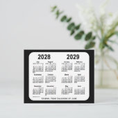 Carte Postale Calendrier de l'école noire et blanche 2028-2029 p (Debout devant)