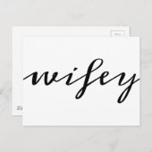 Carte Postale Calligraphie moderne noir script Wifey (Devant / Derrière)