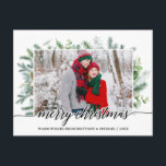 Carte Postale Calligraphie Pin de Noël Vert Couple Photo<br><div class="desc">Design Élégant Script Joyeux Noël Aquarelle Vacances Pin Vert Couple Photo Carte postale</div>