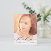 Carte Postale Calligraphie superposition photo Merci de diplôme (Debout devant)