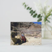 Carte Postale Camel devant le Théâtre Romain, Jordanie (Debout devant)