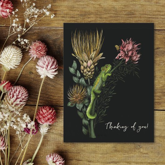 Carte Postale Caméléon floral noir élégant, pensée pour toi