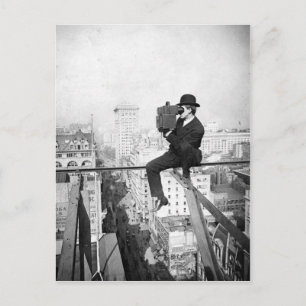 Carte Postale caméra antique sur une tour de la ville photo vint