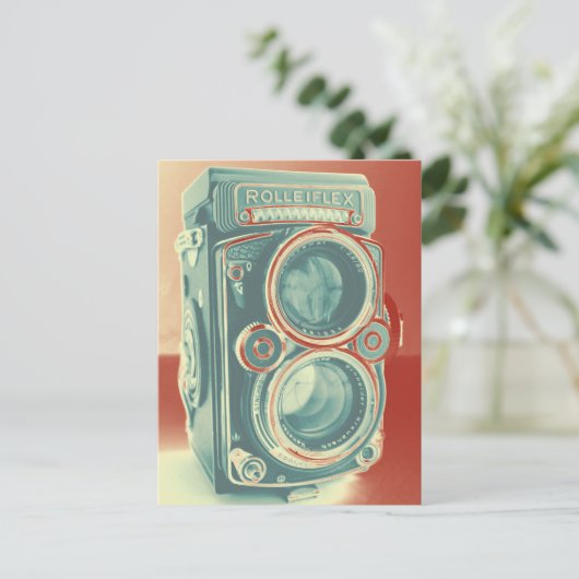 Carte Postale Caméra vintage (Debout devant)