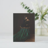 Carte Postale Camille (Femme en robe verte) par Claude Monet (Debout devant)
