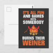 Carte Postale Camping Amusant Famille Feu de feu Weiner (Devant / Derrière)