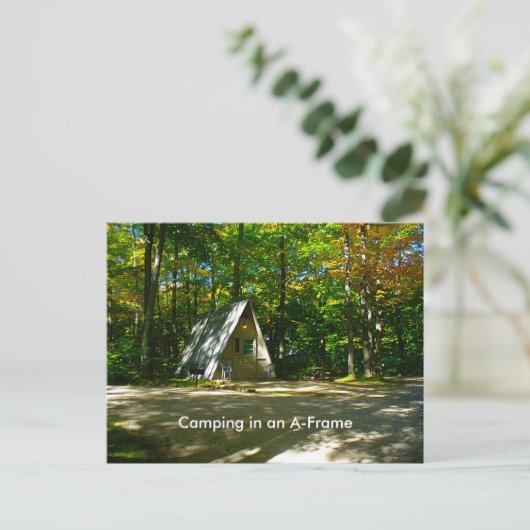 Carte Postale Camping dans un Cabine A-Frame (Debout devant)