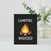 Carte Postale Camping - Whisperer de feu de camp (Debout devant)