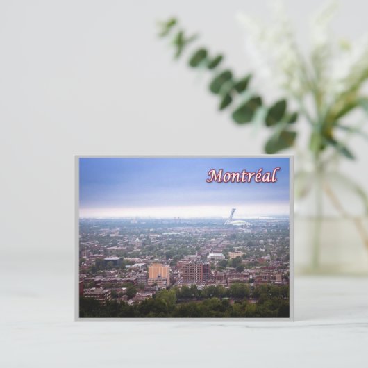 Carte Postale Canada - Montréal - (Debout devant)