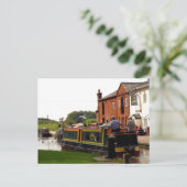 CARTE POSTALE CANAL NARROWBOATS (Debout devant)