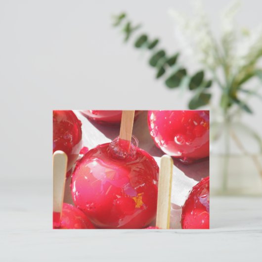 Carte postale Candy Apple (Debout devant)