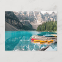 Canots sur le lac Moraine Parc national Banff Cana