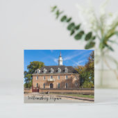 Carte Postale Capitole de Colonial Williamsburg (Debout devant)