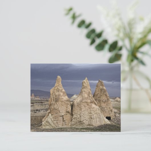 Carte Postale Cappadoce. 2 (Debout devant)