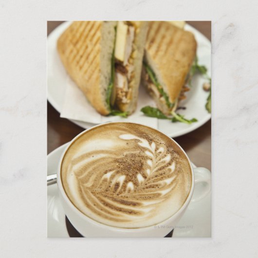 Carte Postale Cappuccino et déjeuner panini (Devant)