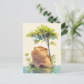 Carte Postale Capybara paisible dans l'eau sous un arbre vert (Debout devant)