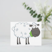 Carte Postale Caractère de dessin en mouton noir (Debout devant)