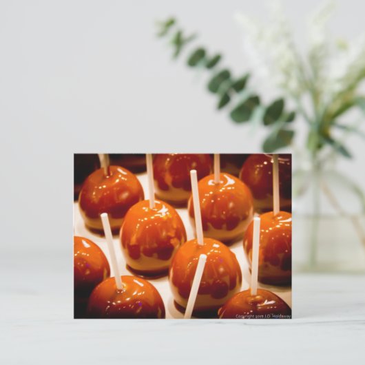 Carte Postale Carmel Apple (Debout devant)