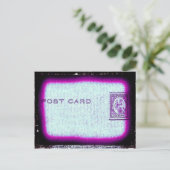 Carte Postale "Carte postale" (violet) (Debout devant)