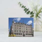 Carte Postale Casa Botines (Debout devant)