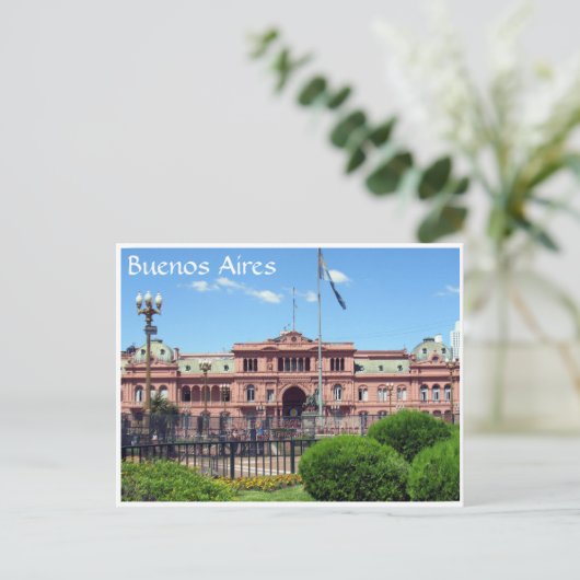 Carte Postale casa rosada (Debout devant)