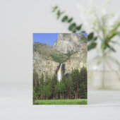 Carte Postale Cascade dans le parc national de Yosemite, Califor (Debout devant)